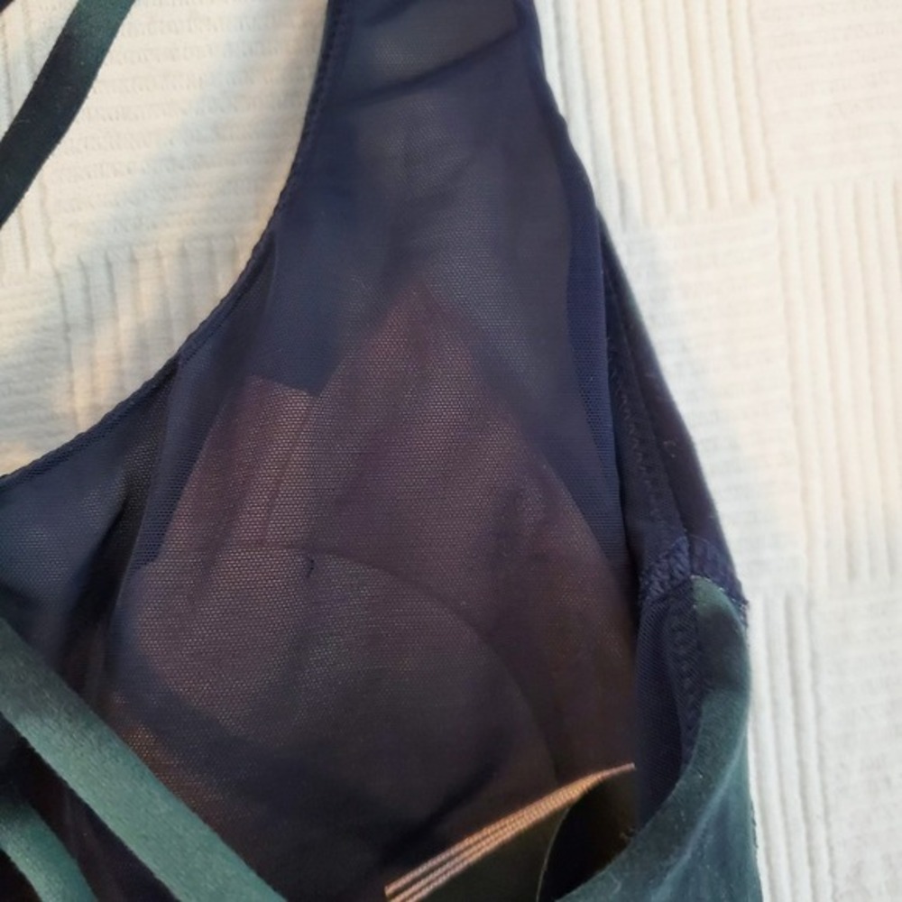 Victoria's Secret Flow on‎ Point Sports Bra Medium Blue Green Strappy Lace Up - Picture 5 of 9